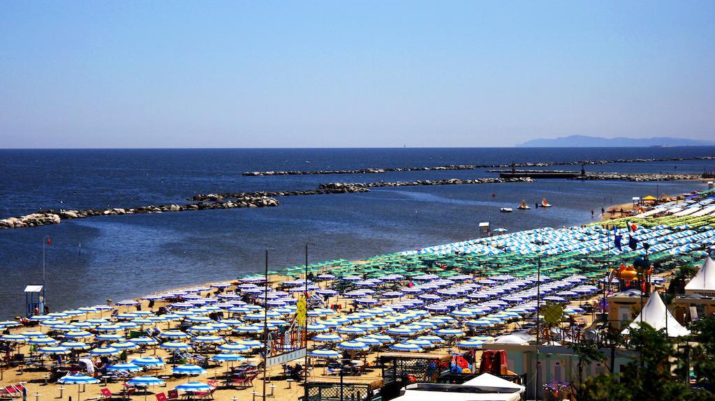 Hotel Excelsior Bellaria-Igea Marina Exterior photo